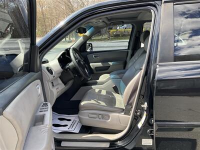 2013 Honda Pilot EX-L   - Photo 21 - Acton, MA 01720
