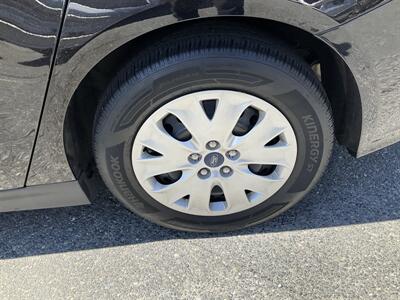 2020 Ford Fusion S - Photo 8 - Acton, MA 01720