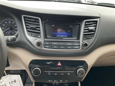 2017 Hyundai TUCSON SE - Photo 28 - Acton, MA 01720