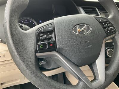 2017 Hyundai TUCSON SE - Photo 23 - Acton, MA 01720