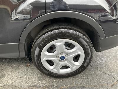 2019 Ford Escape S   - Photo 10 - Acton, MA 01720
