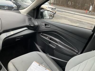 2019 Ford Escape S   - Photo 14 - Acton, MA 01720