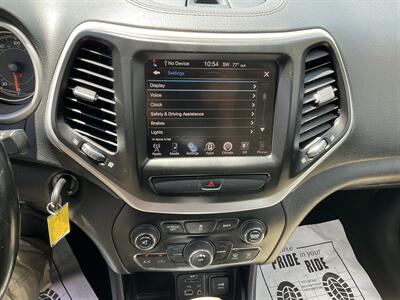 2016 Jeep Cherokee Latitude   - Photo 32 - Acton, MA 01720