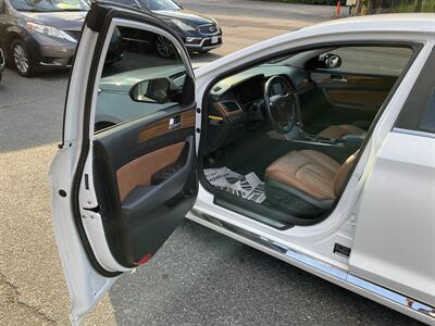 2015 Hyundai SONATA Limited - Photo 19 - Acton, MA 01720