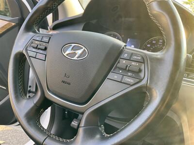 2015 Hyundai SONATA Limited - Photo 24 - Acton, MA 01720