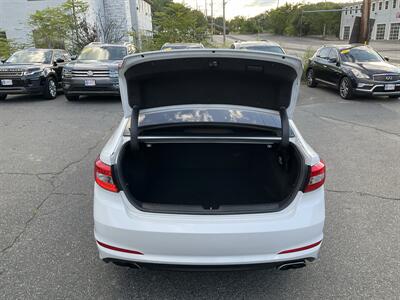2015 Hyundai SONATA Limited - Photo 12 - Acton, MA 01720