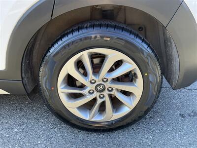 2017 Hyundai TUCSON Eco   - Photo 9 - Acton, MA 01720
