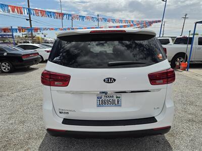 2019 Kia Sedona LX - Photo 7 - Canutillo, TX 79835