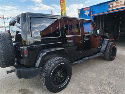 2011 Jeep Wrangler Unlimited Sport   - Photo 10 - Canutillo, TX 79835