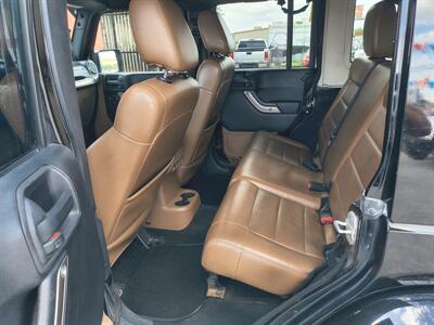 2011 Jeep Wrangler Unlimited Sport   - Photo 8 - Canutillo, TX 79835