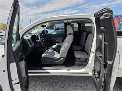 2017 Chevrolet Colorado Work Truck - Photo 9 - Canutillo, TX 79835