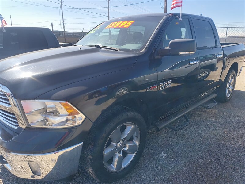 2016 RAM 1500 SLT   - Photo 1 - Canutillo, TX 79835