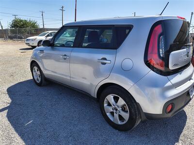 2017 Kia Soul   - Photo 7 - Canutillo, TX 79835