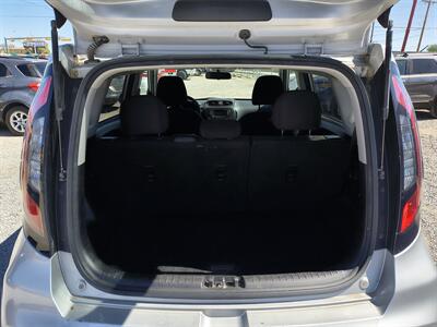2017 Kia Soul   - Photo 4 - Canutillo, TX 79835