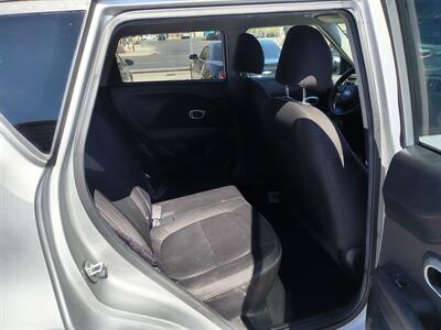 2017 Kia Soul   - Photo 9 - Canutillo, TX 79835