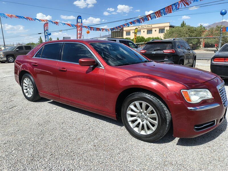 2014 Chrysler 300 Series  