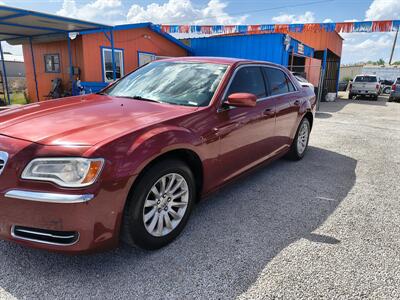 2014 Chrysler 300 Series - Photo 2 - Canutillo, TX 79835