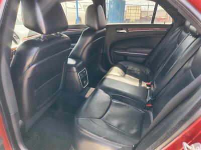 2014 Chrysler 300 Series - Photo 6 - Canutillo, TX 79835