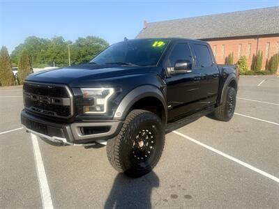 2019 Ford F-150 Raptor   - Photo 1 - Stanley, NC 28164