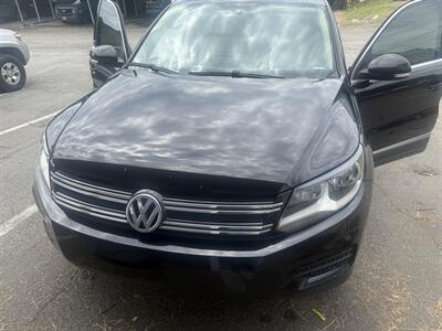 2017 Volkswagen Tiguan 2.0T Wolfsburg Edition 4M   - Photo 1 - Stanley, NC 28164
