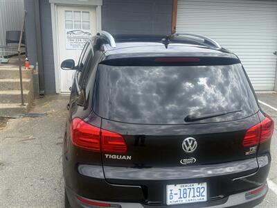 2017 Volkswagen Tiguan 2.0T Wolfsburg Edition 4M   - Photo 2 - Stanley, NC 28164