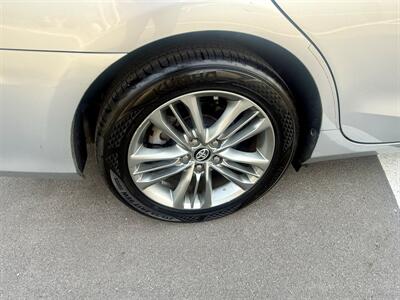 2017 Toyota Camry SE   - Photo 6 - Stanley, NC 28164