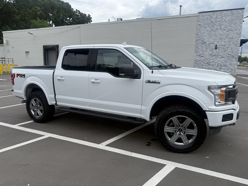 2018 Ford F-150 XLT - Photo 12