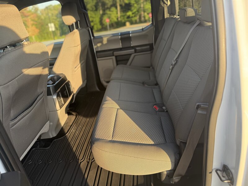 2015 Ford F-150 XLT - Photo 13