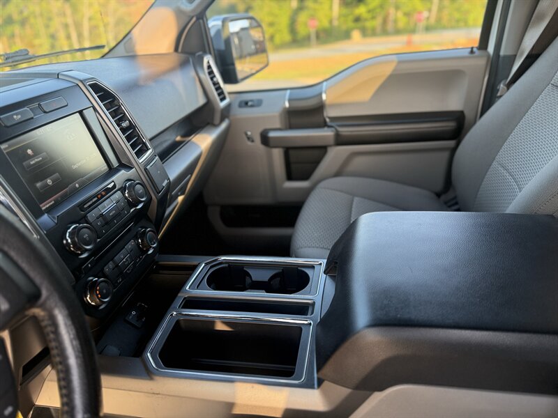 2015 Ford F-150 XLT - Photo 14