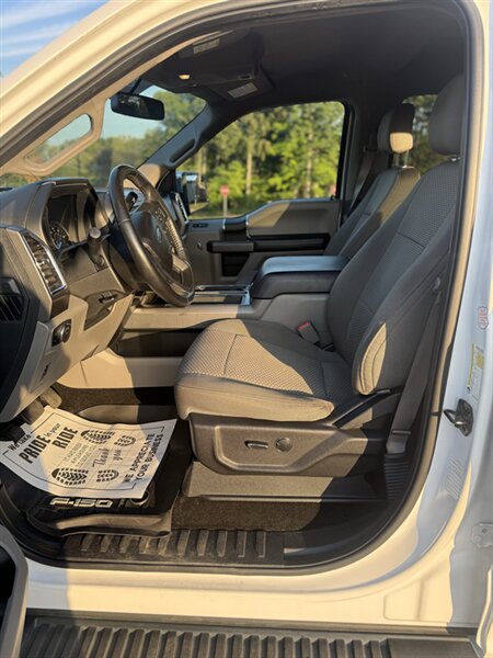 2015 Ford F-150 XLT - Photo 11