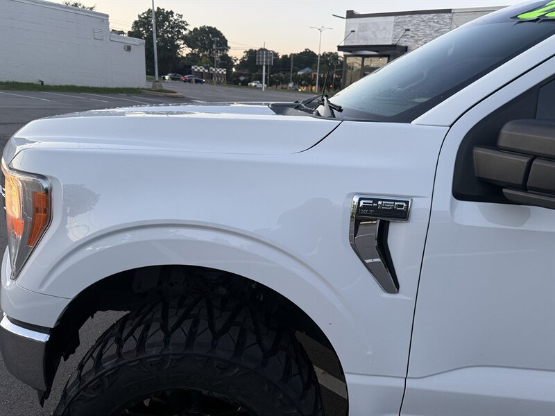 2022 Ford F-150 XLT - Photo 14