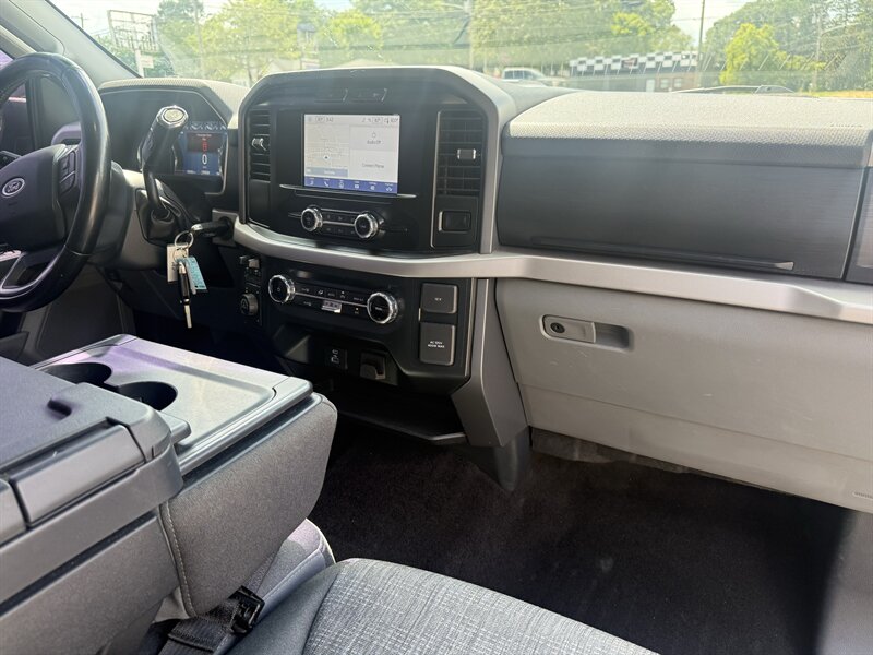 2022 Ford F-150 XLT - Photo 17