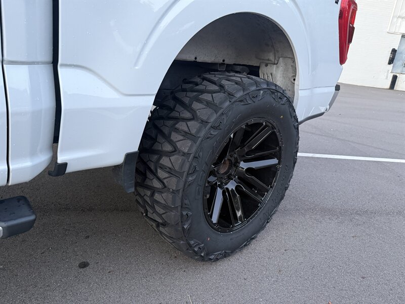 2022 Ford F-150 XLT - Photo 11