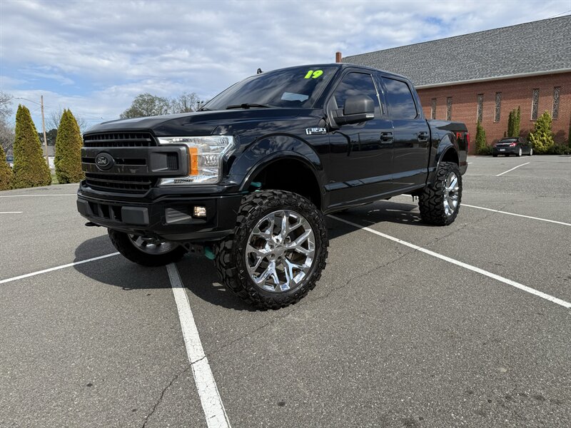2018 Ford F-150 XLT   - Photo 1 - Stanley, NC 28164