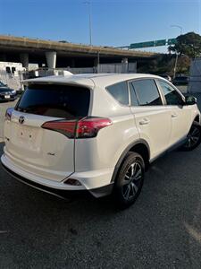 2018 Toyota RAV4 XLE   - Photo 3 - San Bruno, CA 94066