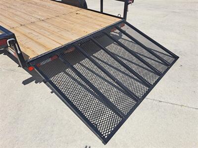 2025 DownEarth 82 " x 14' Single Axle Utility   - Photo 4 - Goshen, IN 46526