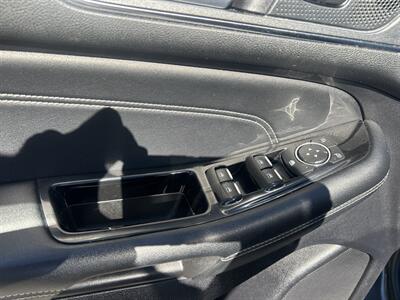 2020 Ford Edge Titanium   - Photo 13 - Cleveland, GA 30528