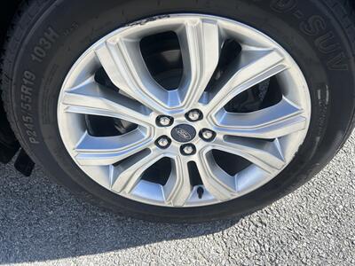 2020 Ford Edge Titanium   - Photo 38 - Cleveland, GA 30528