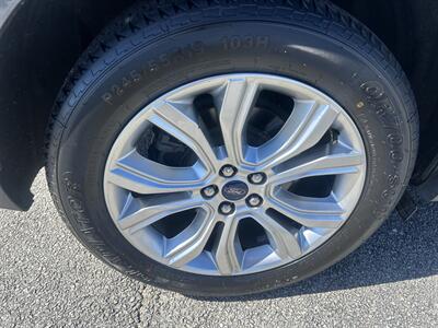 2020 Ford Edge Titanium   - Photo 53 - Cleveland, GA 30528
