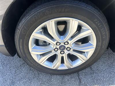 2020 Ford Edge Titanium   - Photo 11 - Cleveland, GA 30528