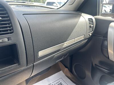 2013 Chevrolet Silverado 2500 LT - Photo 25 - Cleveland, GA 30528