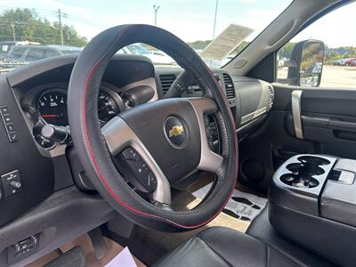 2013 Chevrolet Silverado 2500 LT - Photo 19 - Cleveland, GA 30528