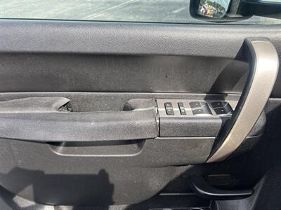 2013 Chevrolet Silverado 2500 LT - Photo 15 - Cleveland, GA 30528