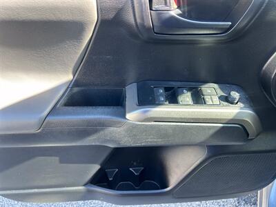 2021 Toyota Tacoma SR5 V6   - Photo 13 - Cleveland, GA 30528