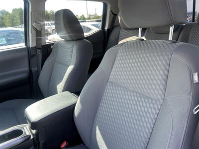 2021 Toyota Tacoma SR5 V6   - Photo 17 - Cleveland, GA 30528