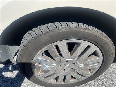 2008 Ford Edge Limited - Photo 10 - Cleveland, GA 30528