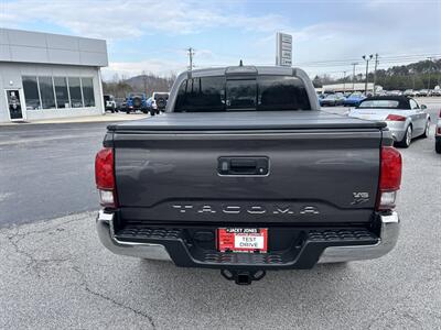 2018 Toyota Tacoma SR5   - Photo 5 - Cleveland, GA 30528