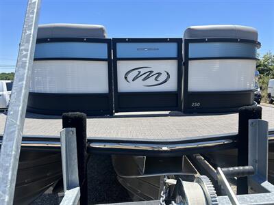2022 Triton Manitou 25 SHP - Photo 18 - Cleveland, GA 30528