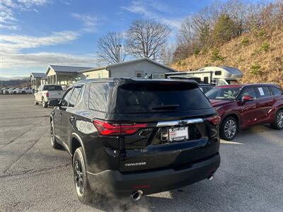2023 Chevrolet Traverse LS   - Photo 5 - Cleveland, GA 30528