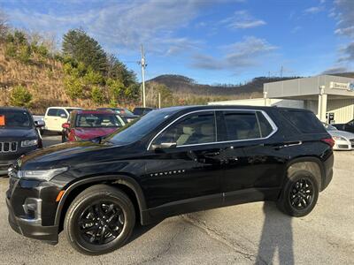 2023 Chevrolet Traverse LS   - Photo 2 - Cleveland, GA 30528
